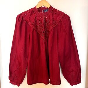 GAP Women's Rich Red Lace Blouse NWT Size Small